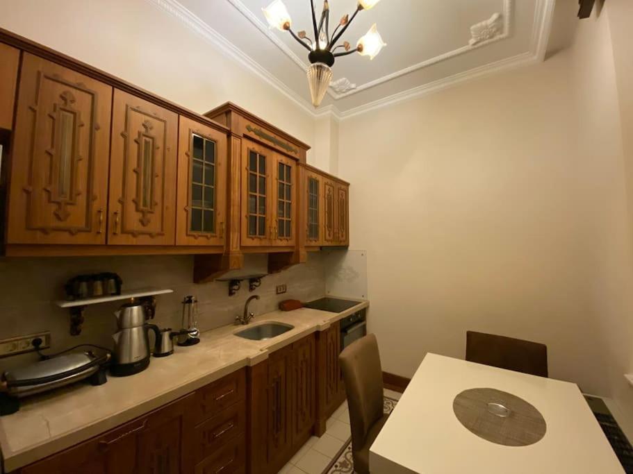Aslan Apartament *