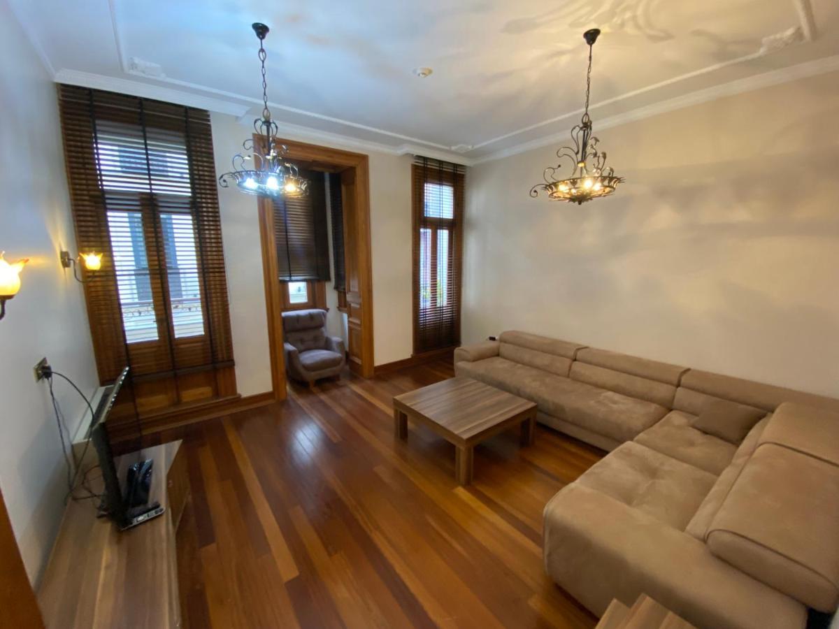 Apartament Aslan *